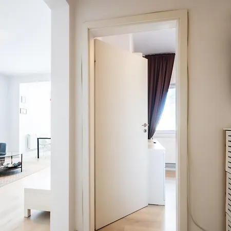 Stylish 1br Flat In - Rosetti Blanc *